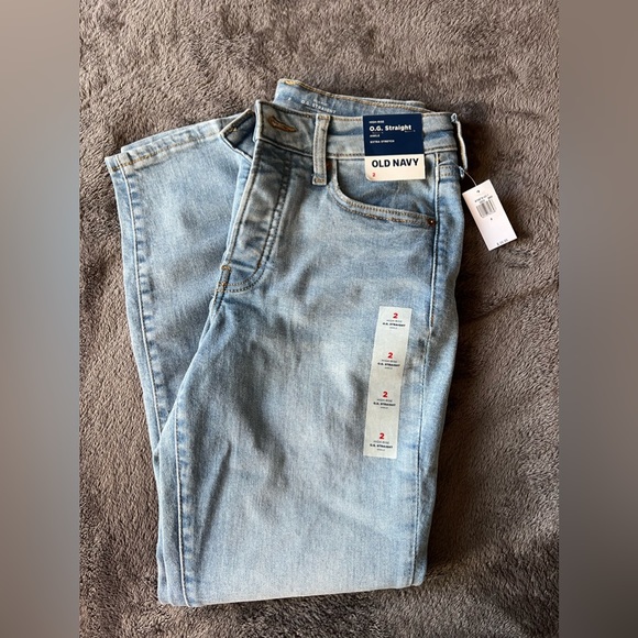 NWT Straight Ankle Old Navy Jeans - Picture 2 of 4